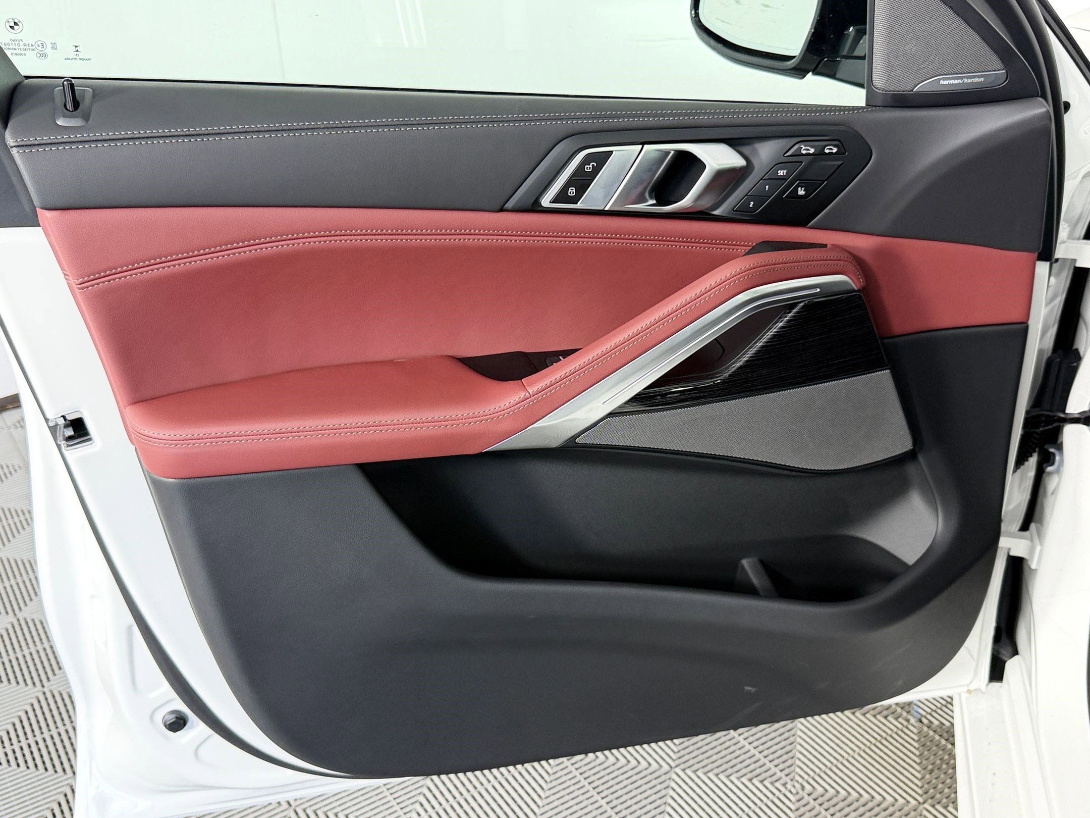 New 2027 BMW X6 xDrive40i AWD/4WD image 12