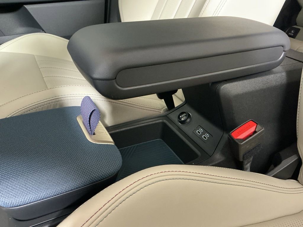 Certified 2025 MINI Cooper Countryman S image 12