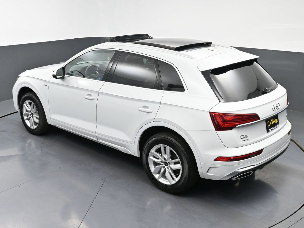 Used 2024 Audi Q5 2.0T Premium w/ Convenience Package image 46