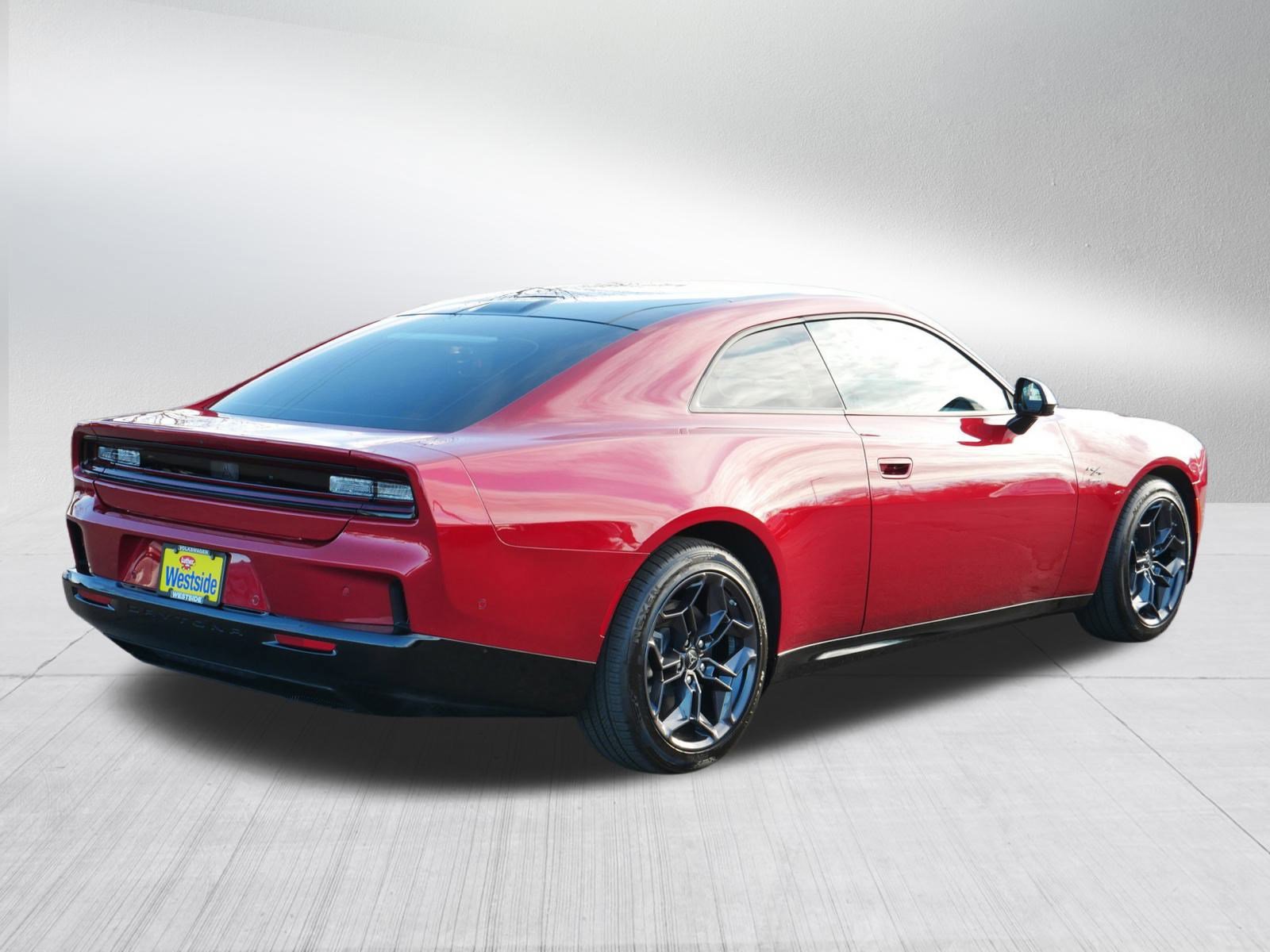 Used 2025 Dodge Charger R/T w/ Sun & Sound Package image 7