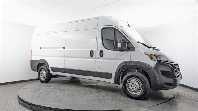 Used 2024 RAM ProMaster 2500 w/ Convenience Group FWD image 11