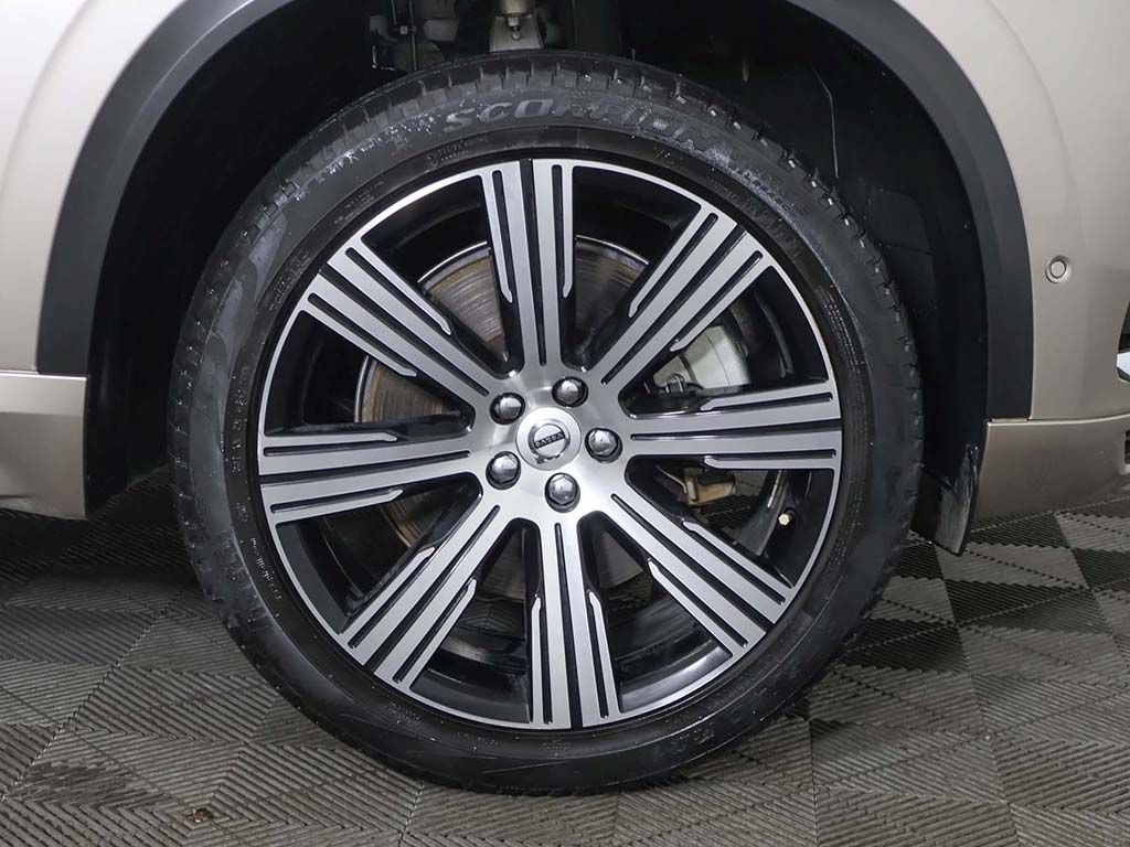 Used 2024 Volvo XC90 T8 Plus w/ Protection Package Premier AWD/4WD image 27