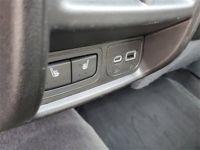 Certified 2023 Cadillac XT4 Premium Luxury w/ Cold Weather Package image 32