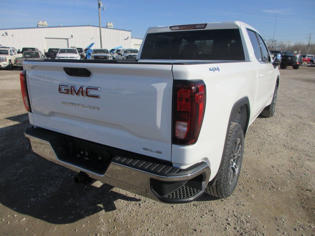 New 2026 GMC Sierra 1500 SLE AWD/4WD image 5