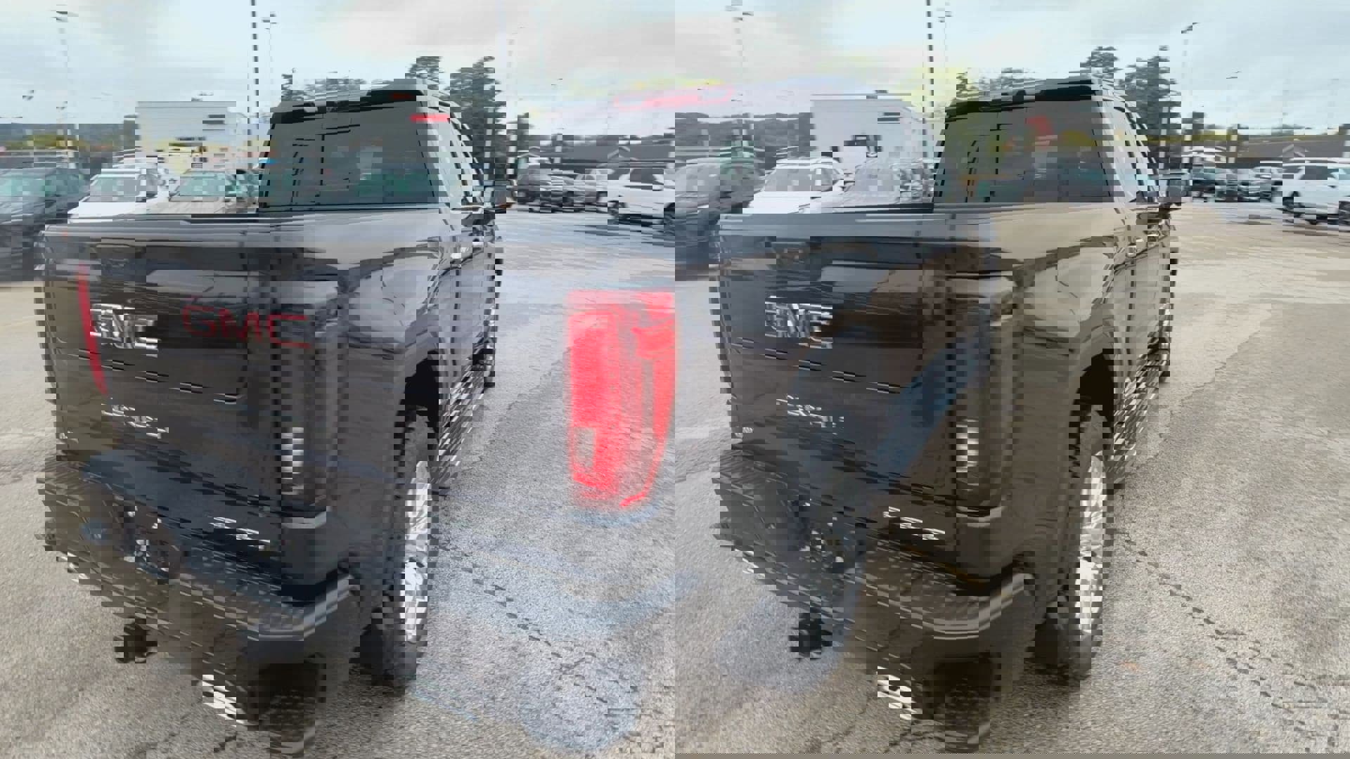 New 2026 GMC Sierra 1500 Denali w/ Technology Package image 8