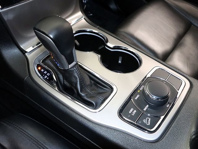 Used 2021 Jeep Grand Cherokee Limited image 22