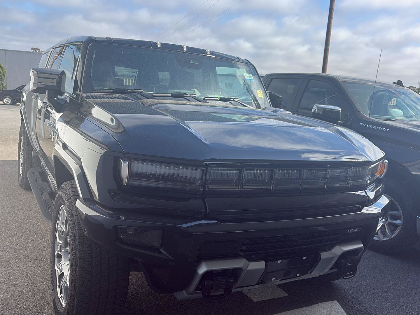 Used 2026 GMC Hummer EV SUV AWD/4WD image 1