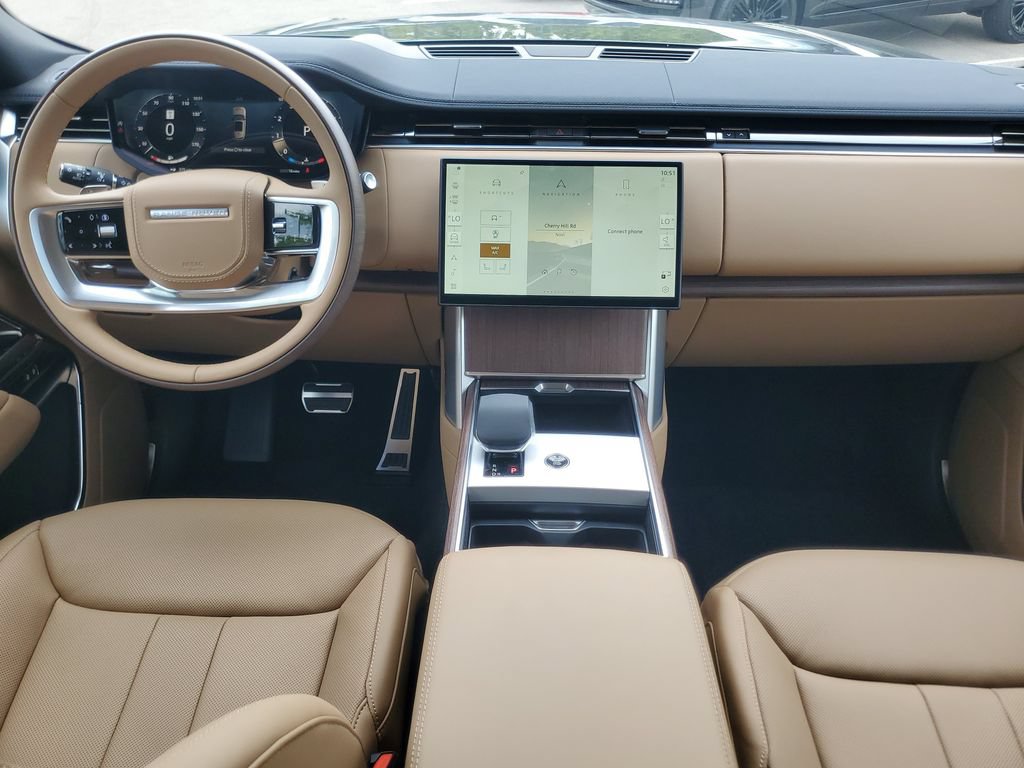 New 2026 Land Rover Range Rover Long Wheelbase SE AWD/4WD image 26
