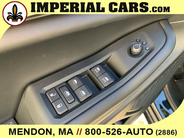 New 2025 Jeep Grand Cherokee Altitude image 17