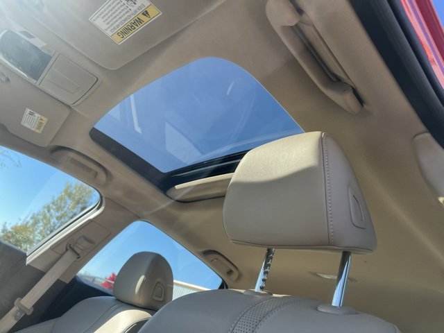 Used 2022 Acura TLX w/ Technology Package image 32