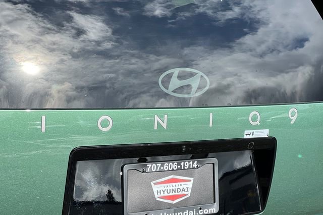 New 2026 Hyundai Ioniq 9 SEL image 9