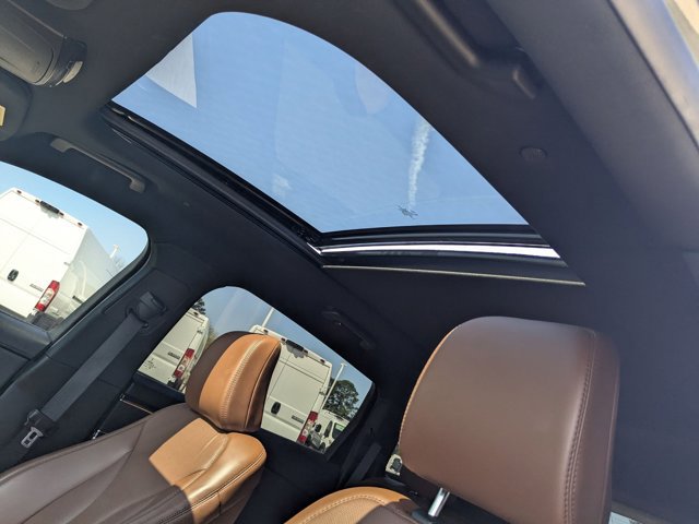 Used 2023 Lincoln Nautilus Reserve image 16