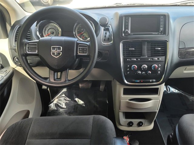 Used 2017 Dodge Grand Caravan SE w/ Power Window Group image 12