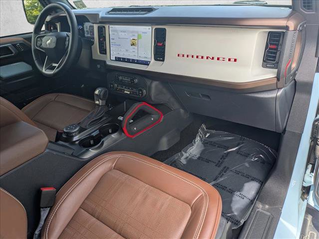 Used 2024 Ford Bronco Heritage Edition AWD/4WD image 21