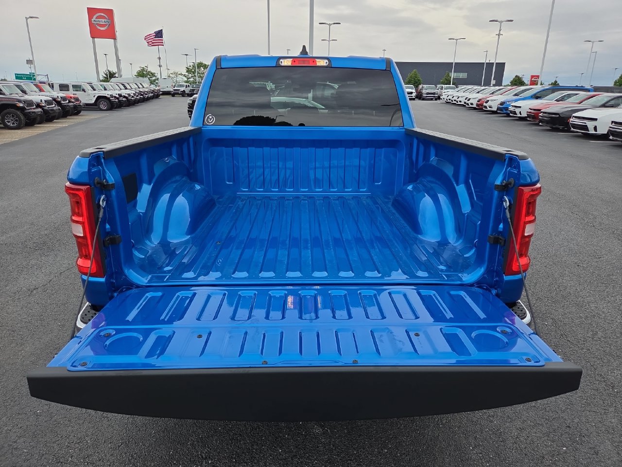 New 2026 RAM 1500 Big Horn AWD/4WD image 7