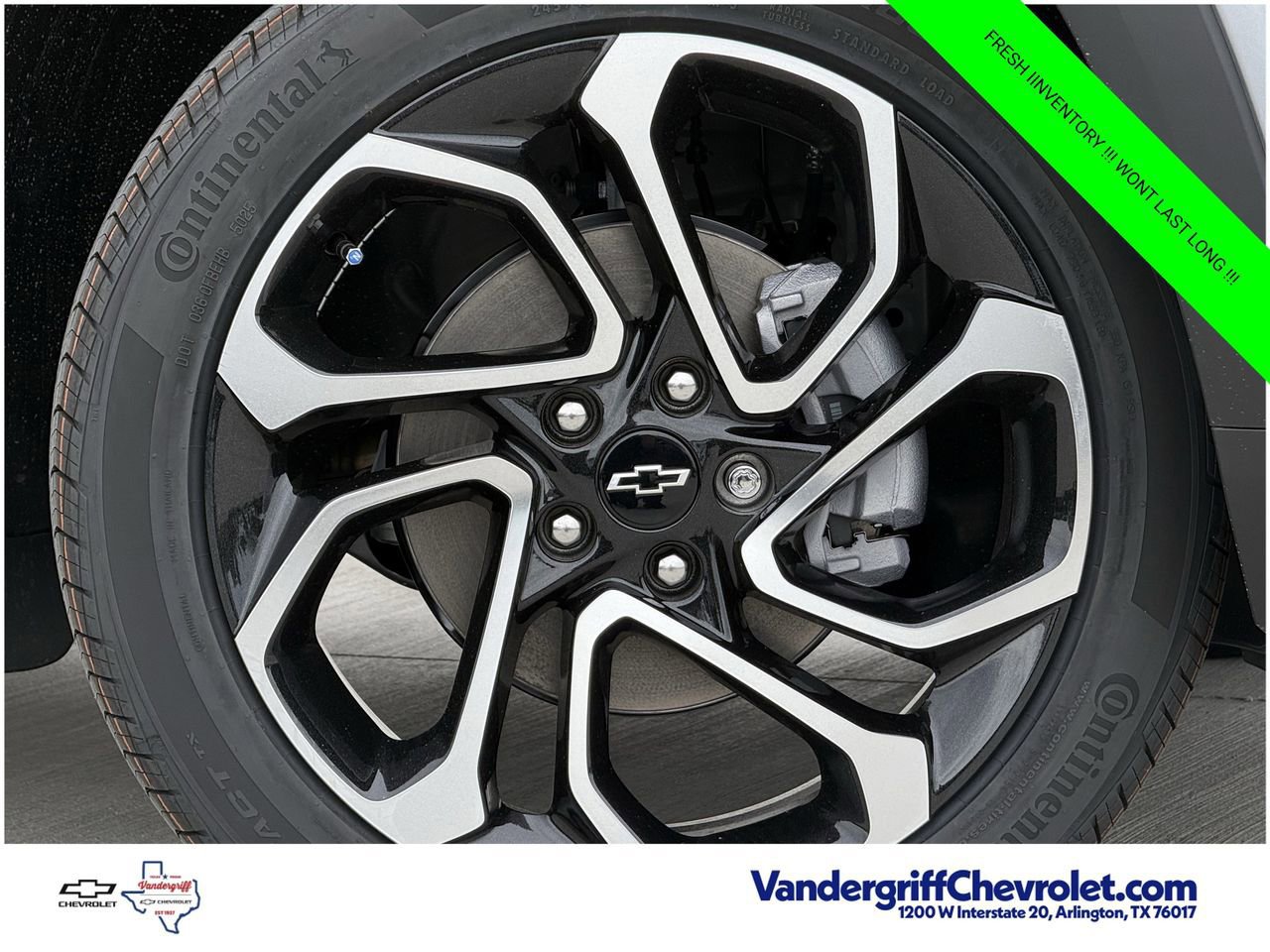 New 2026 Chevrolet Trax RS FWD image 9