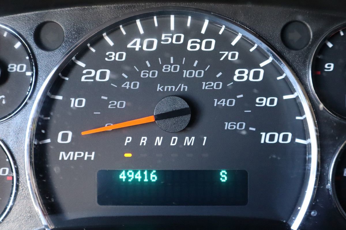 Used 2017 Chevrolet Express 2500 LS image 42