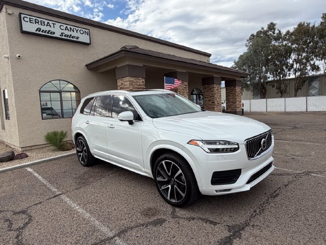 Used 2022 Volvo XC90 T6 Momentum w/ Climate Package AWD/4WD image 1
