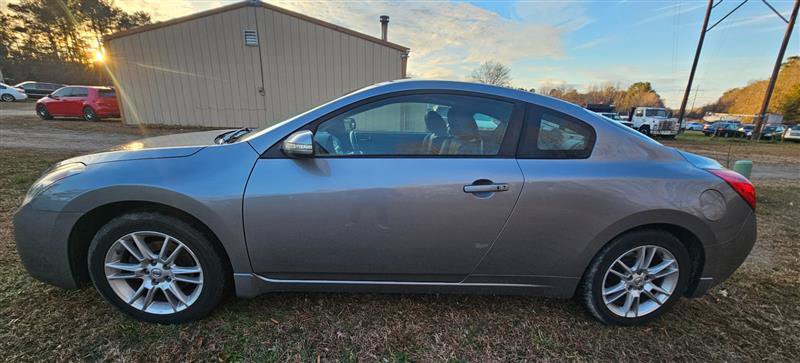 Used 2008 Nissan Altima 3.5 SE w/ Premium Pkg image 4