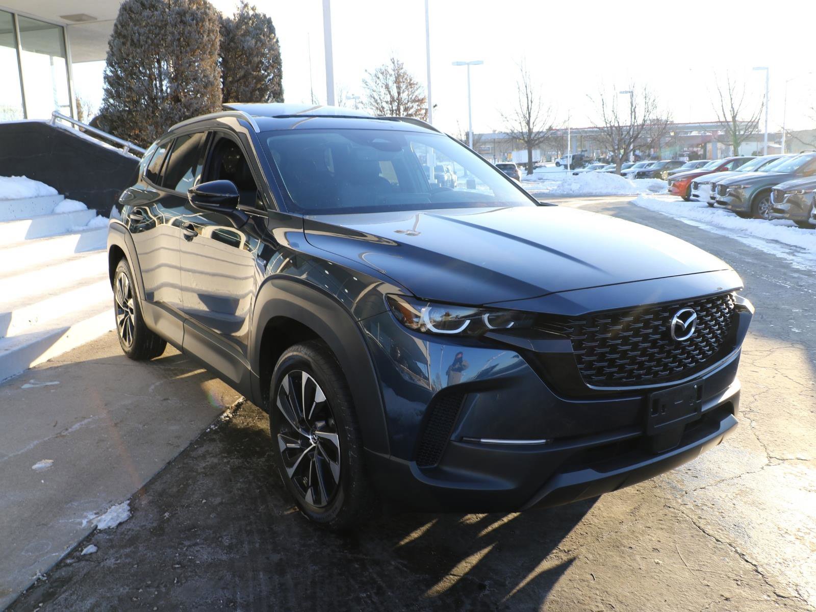 Certified 2025 MAZDA CX-50 2.5 Hybrid w/ Premium Plus Pkg image 6