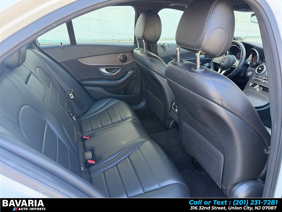 Used 2019 Mercedes-Benz C 300 4MATIC Sedan image 24