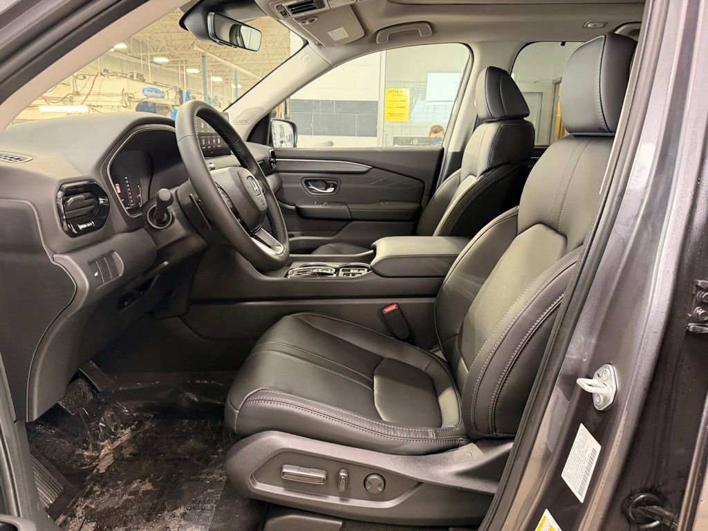 New 2026 Honda Pilot Touring image 12
