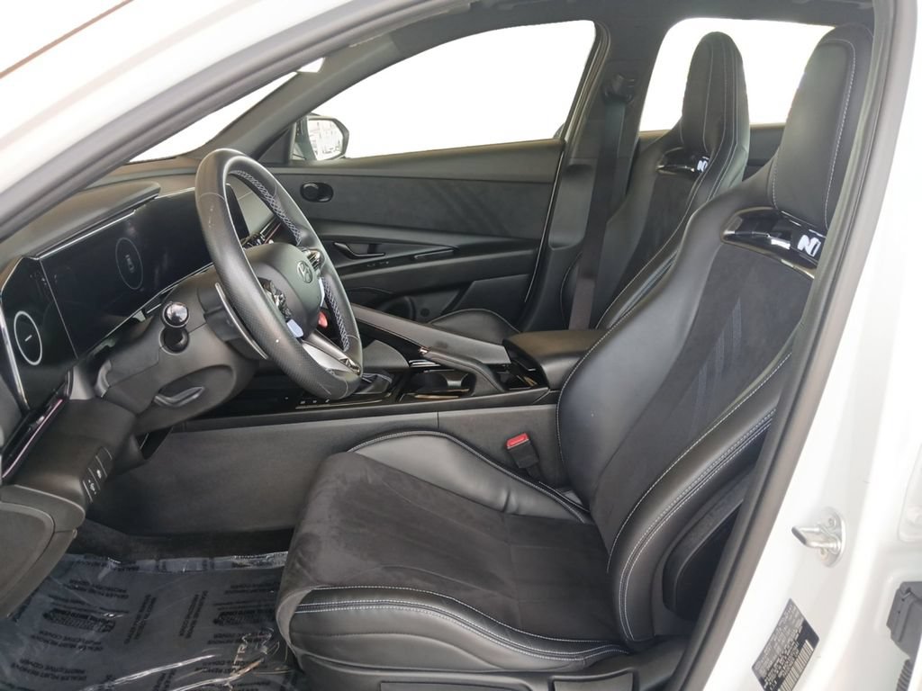 Used 2025 Hyundai Elantra N FWD image 9