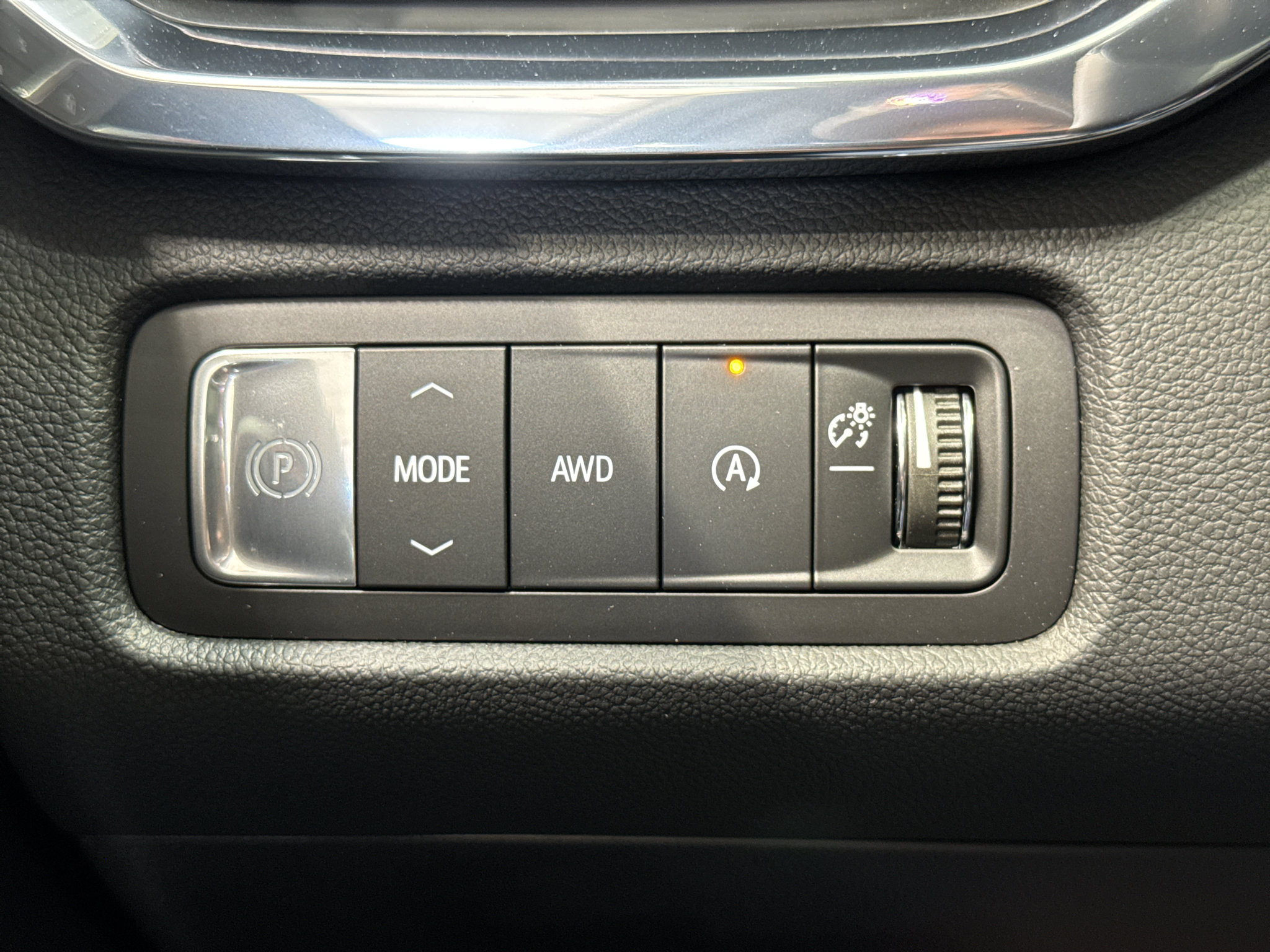 New 2026 GMC Acadia Denali w/ Super Cruise Package AWD/4WD image 32