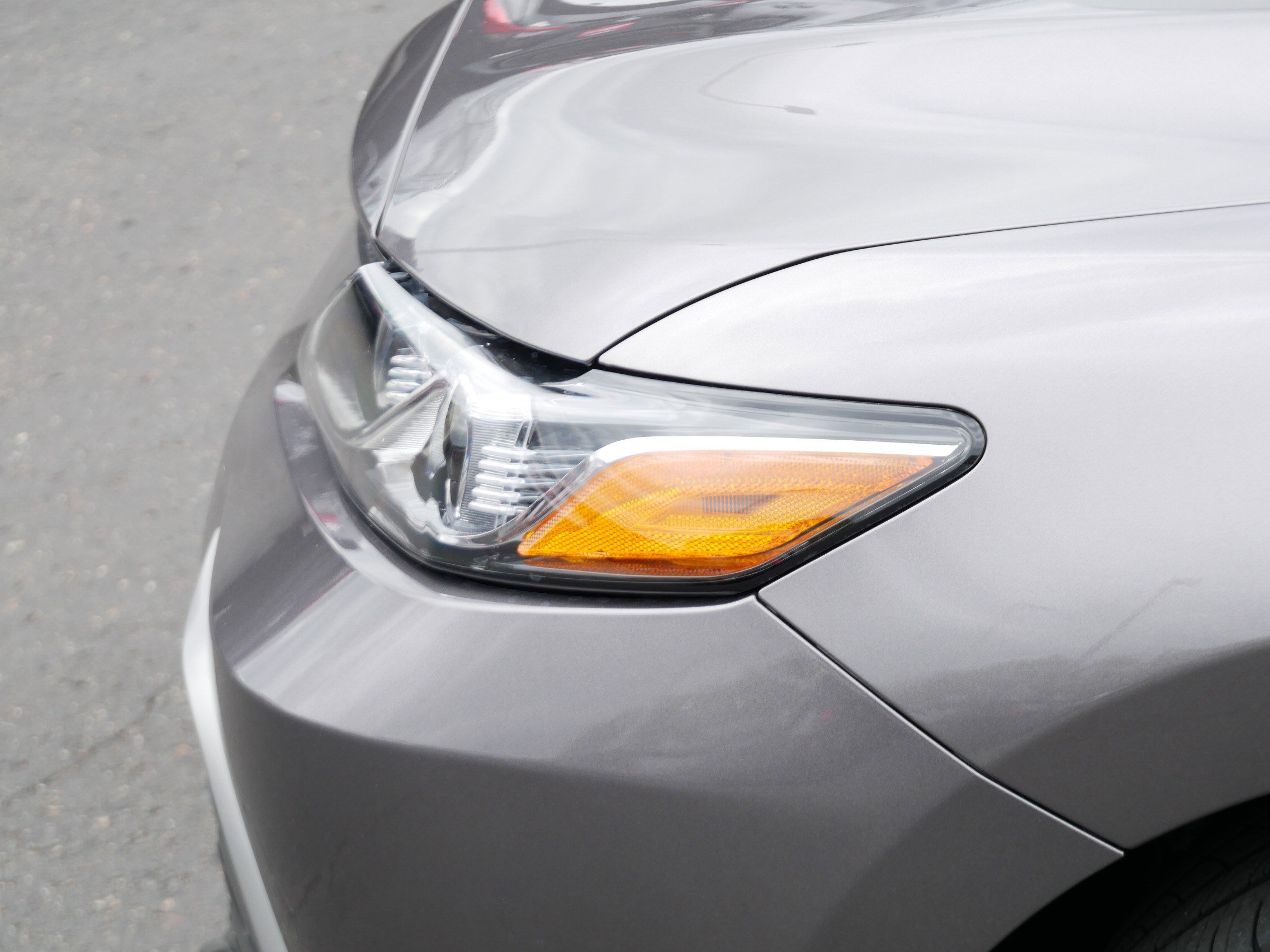 Used 2022 Toyota Camry LE AWD/4WD image 16