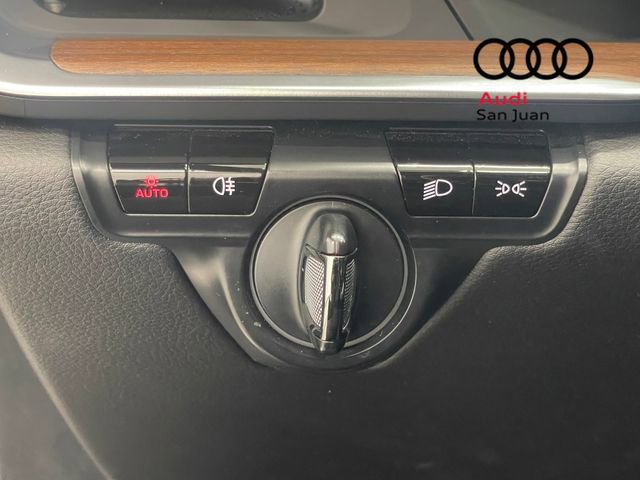 Used 2021 Porsche 911 Carrera image 24