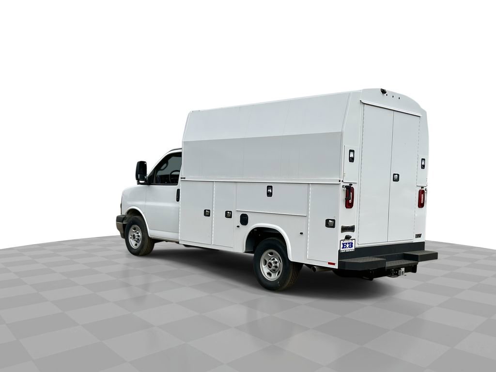 New 2025 GMC Savana 3500 Work Van w/ Power Convenience Package image 6