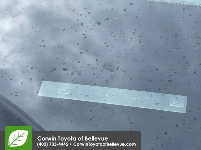 Used 2024 Chevrolet Equinox LT image 12