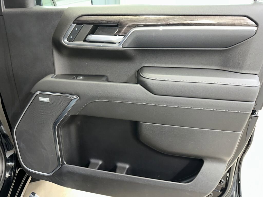 Certified 2022 Chevrolet Silverado 1500 LTZ image 35