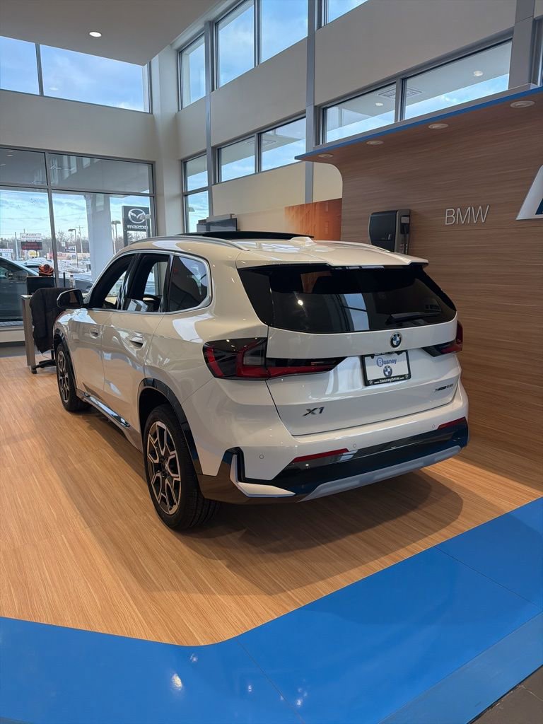 New 2026 BMW X1 xDrive28i w/ Technology Package image 5