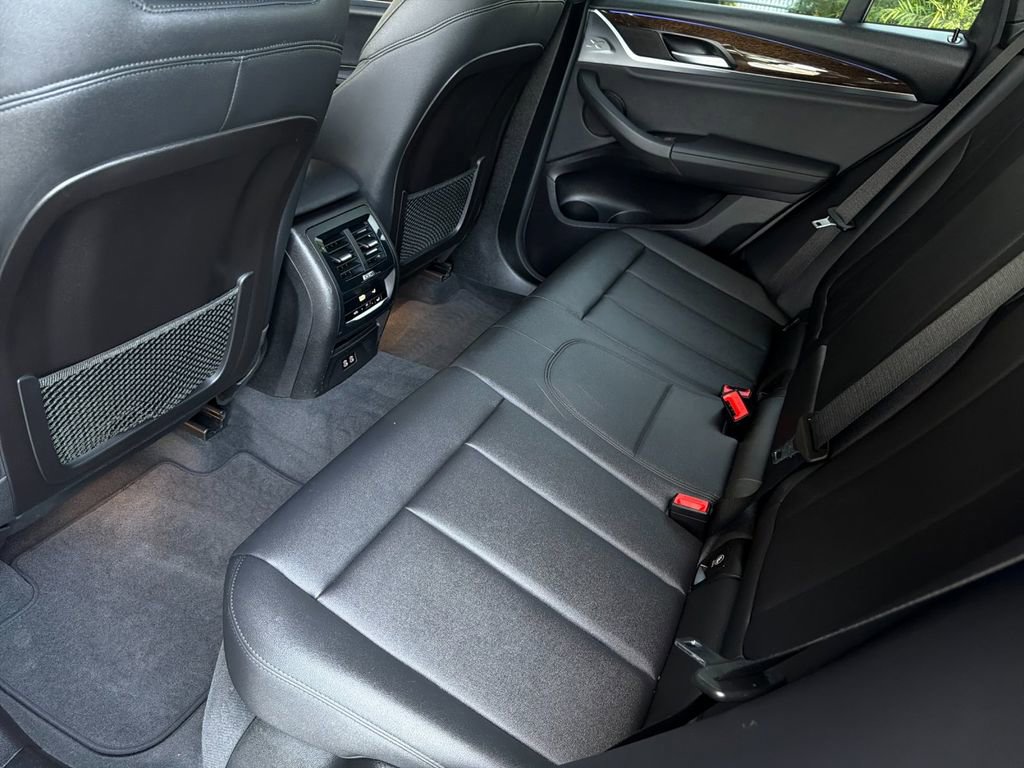 Used 2021 BMW X3 xDrive30i w/ Convenience Package AWD/4WD image 12