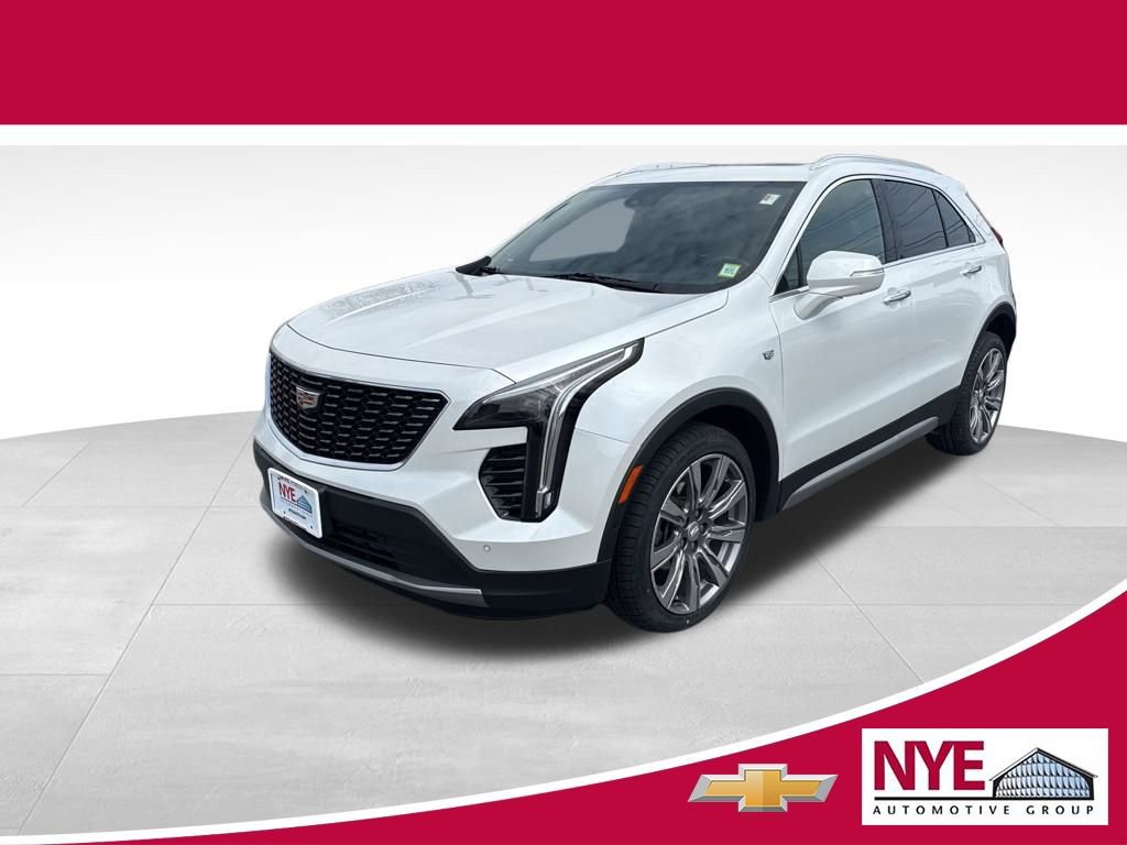 Used 2022 Cadillac XT4 Premium Luxury w/ Technology Package image 1