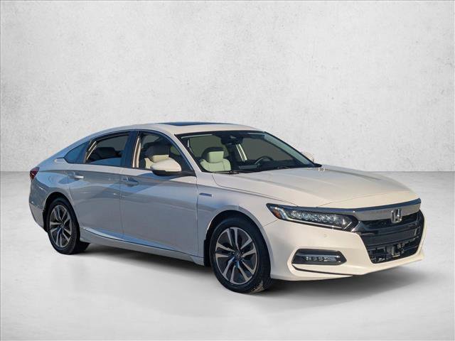 Used 2020 Honda Accord Touring image 3