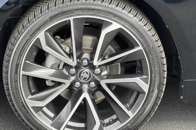 Certified 2021 Toyota Corolla XSE FWD image 37