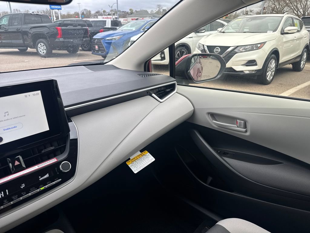 New 2026 Toyota Corolla LE FWD image 29