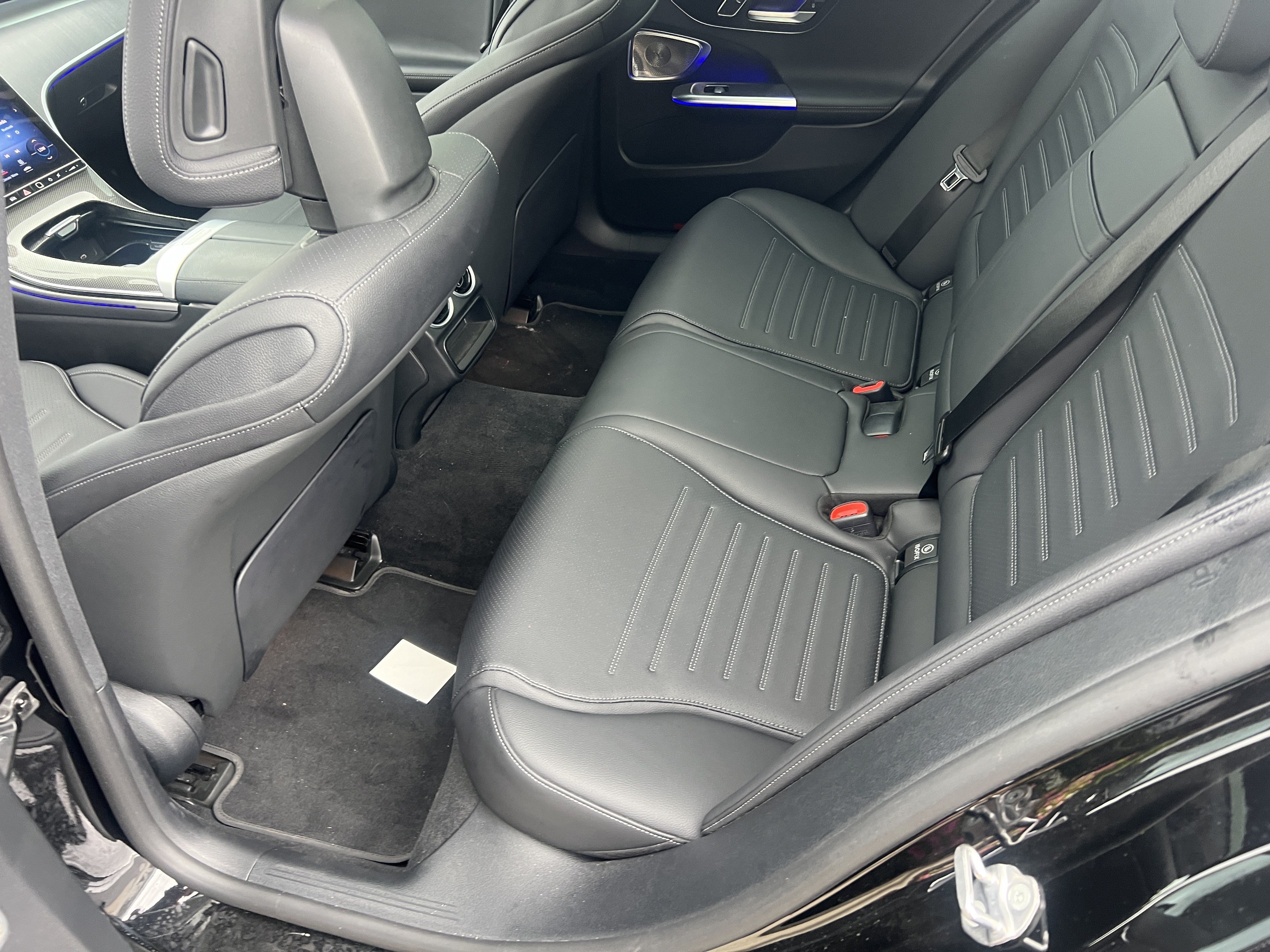 Used 2023 Mercedes-Benz C 300 Sedan image 32