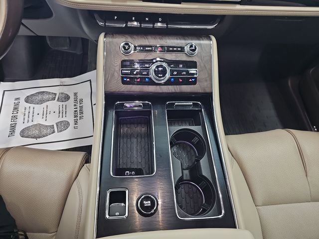Used 2020 Lincoln Aviator Reserve w/ Equipment Group 202A AWD/4WD image 23