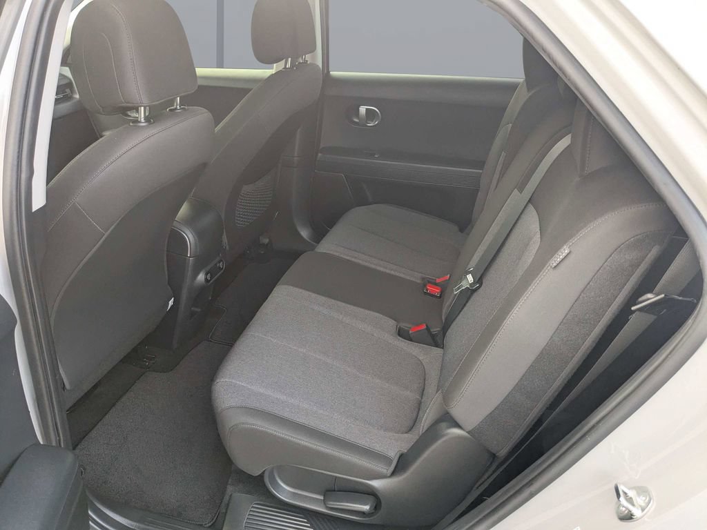 Used 2024 Hyundai Ioniq 5 SE RWD image 18