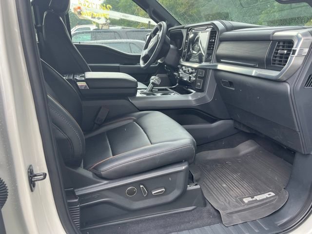 Used 2025 Ford F150 Lariat w/ Equipment Group 502A High AWD/4WD image 6