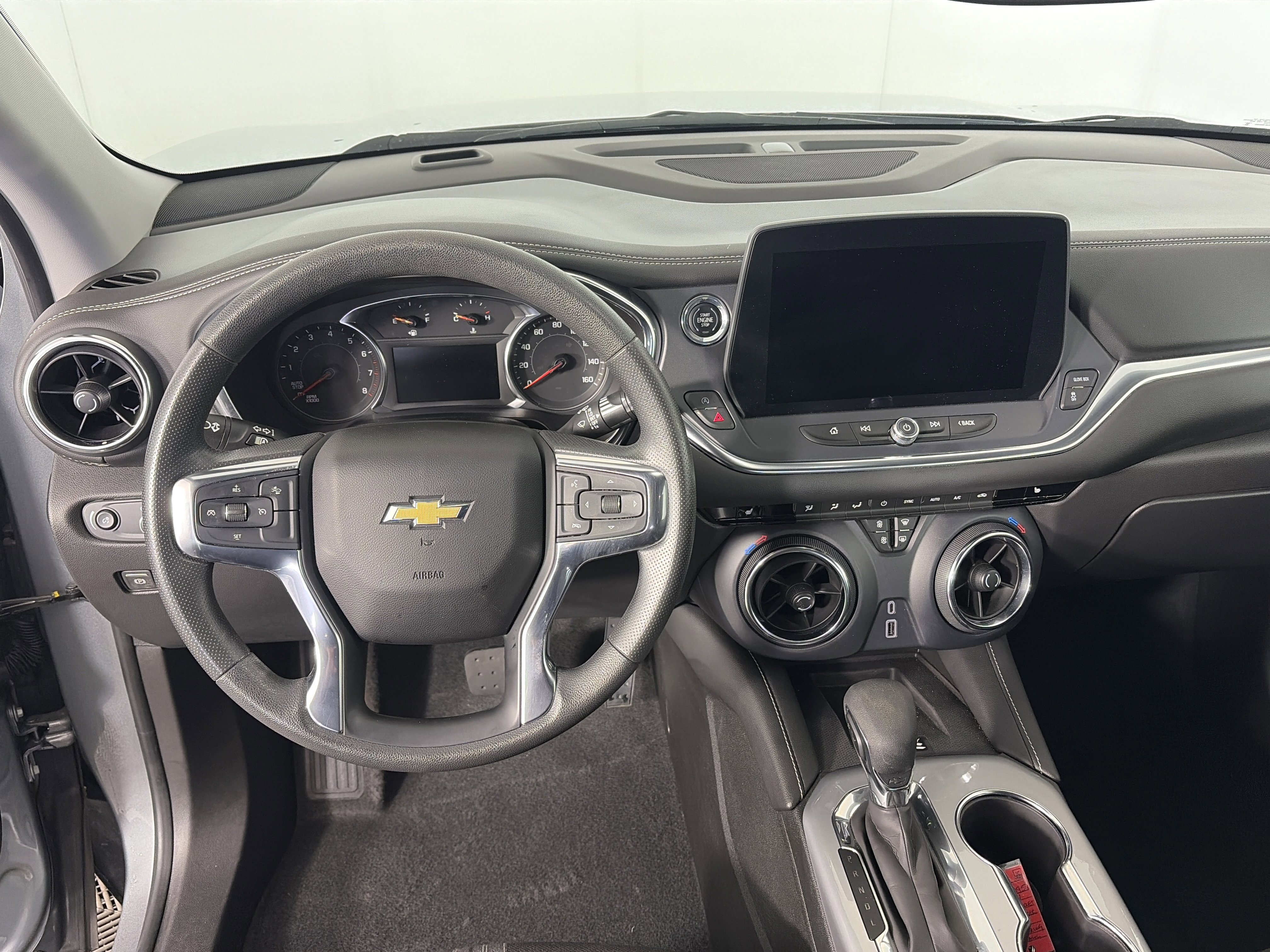 Certified 2024 Chevrolet Blazer LT w/ Convenience Package image 9