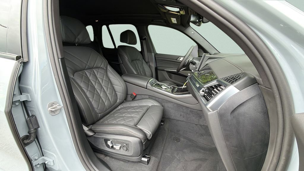 New 2026 BMW X5 xDrive40i AWD/4WD image 31