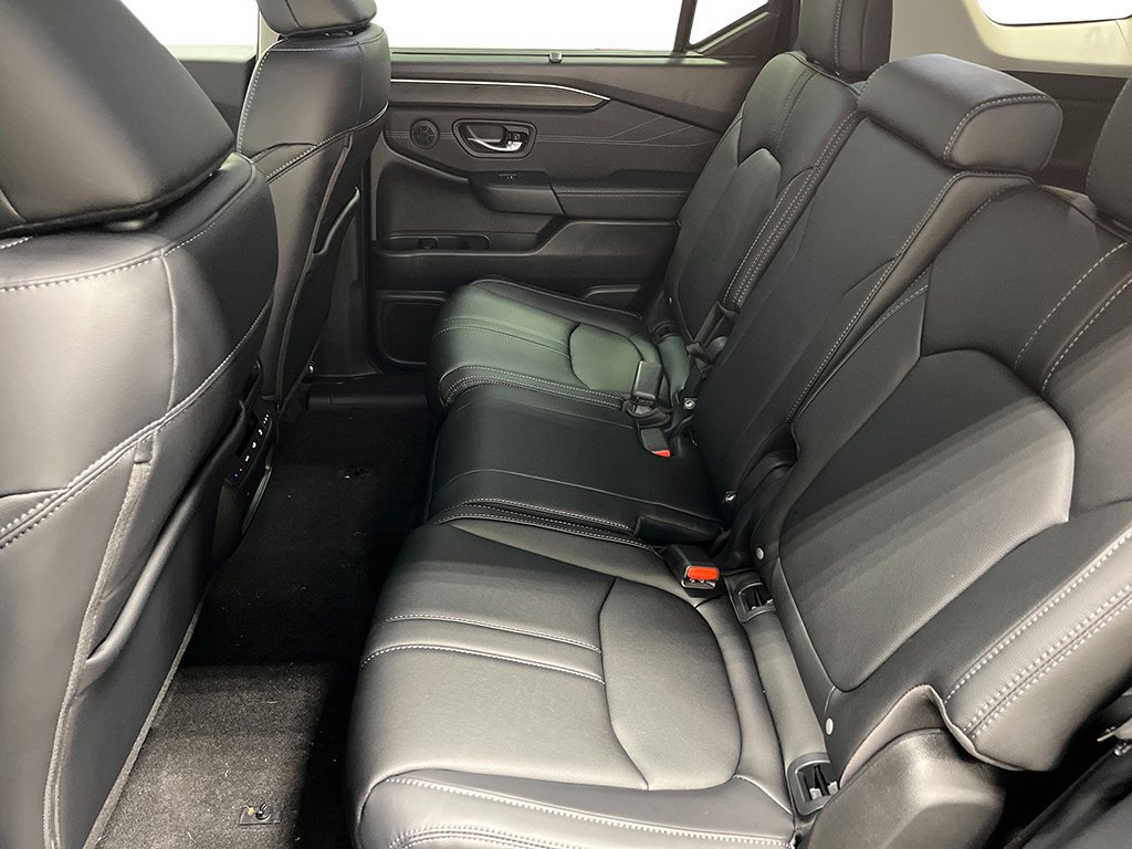 New 2026 Honda Pilot Touring image 25