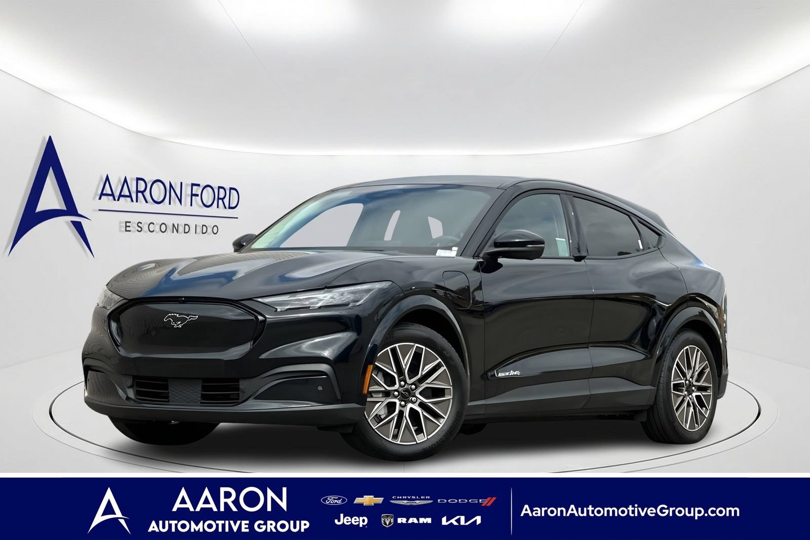 Used 2025 Ford Mustang Mach-E Premium w/ Interior Protection Package AWD/4WD image 1