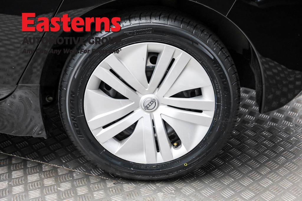 Used 2024 Nissan Leaf S image 8