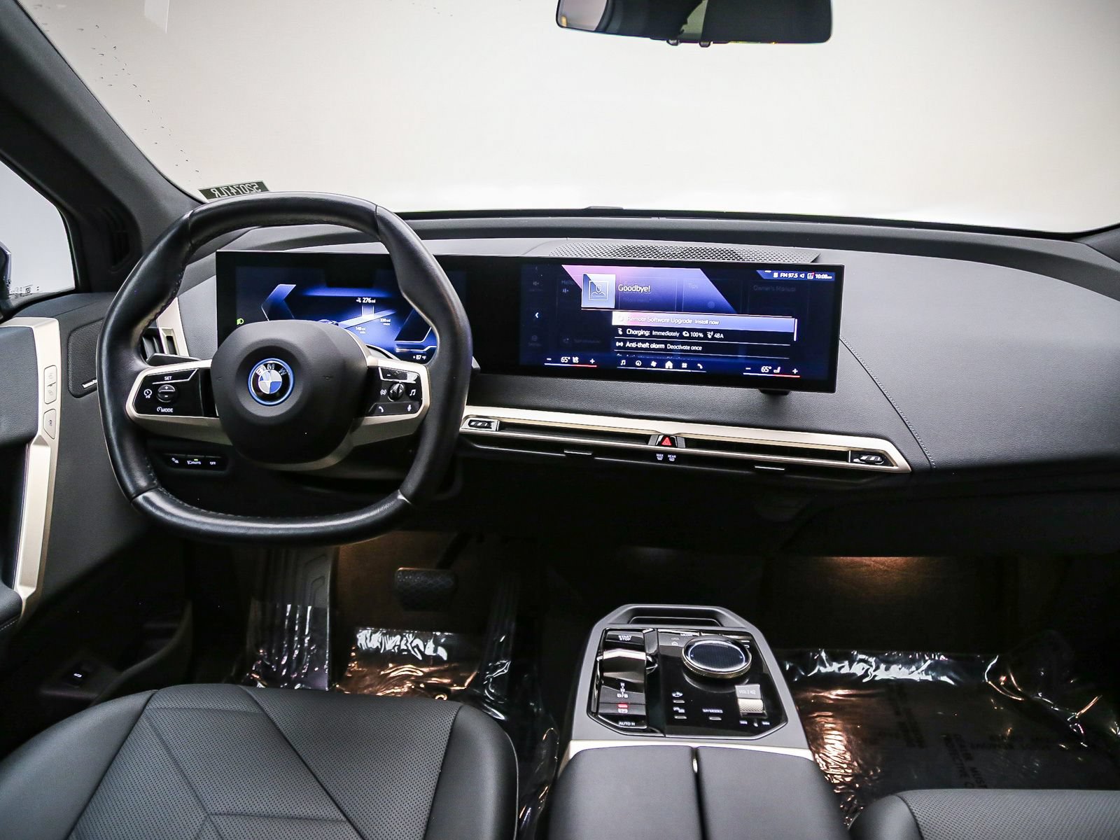 Certified 2024 BMW iX xDrive50 w/ Premium Package AWD/4WD image 13