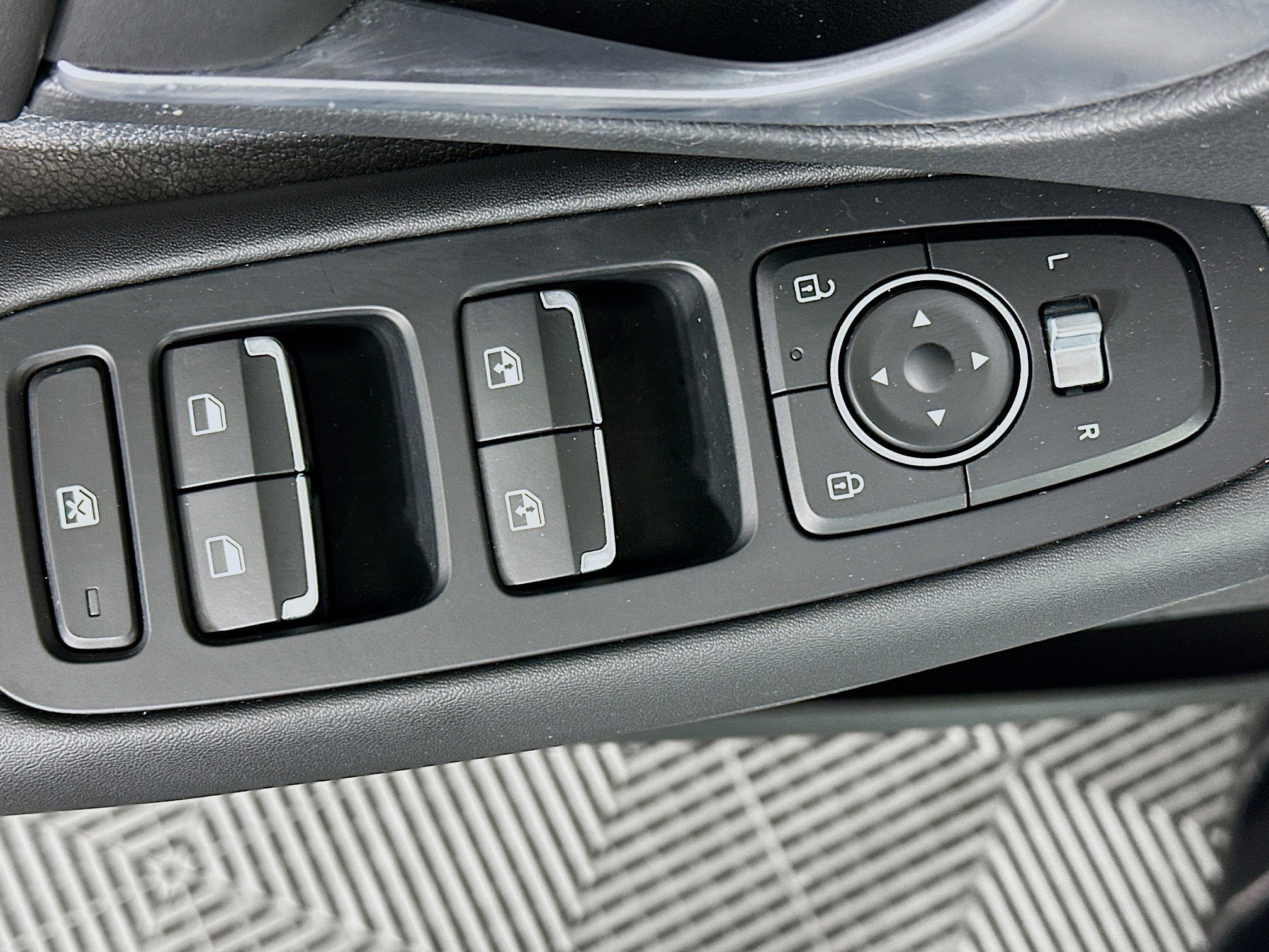 Used 2025 Hyundai Sonata SEL image 15